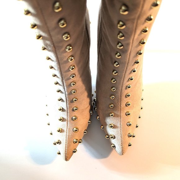 Top Show Cream Color Vegan Suede Pointy Toe Gold Studded Ankle Boots - Picture 7 of 13